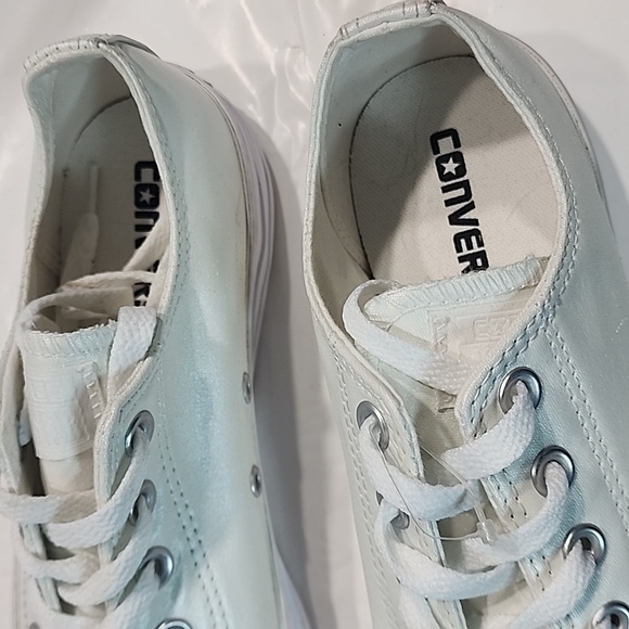 Converse Chuck Taylor Low Top Shoes Skate Women's 9 Casual Canvas White - Picture 3 of 5